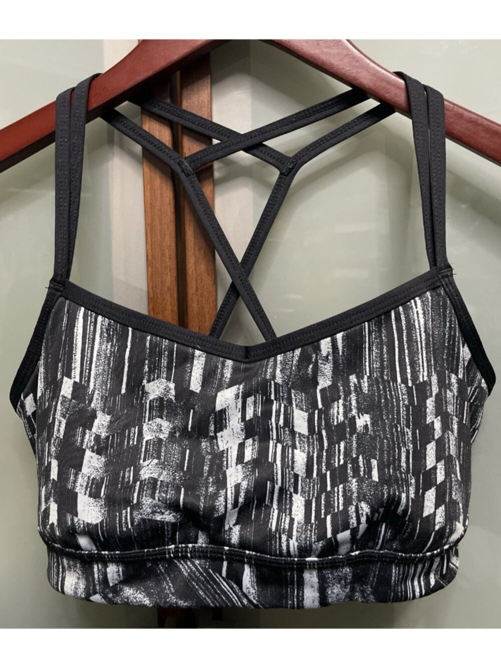 ZELLA Z Black & White Sport Bra Small Bralette Gym Yoga Pilates Athletic Sporty